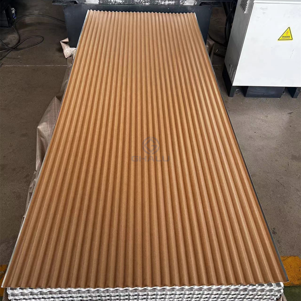 Aluminum Corrugated Sheets with Polysurlyn Moisture Barrier