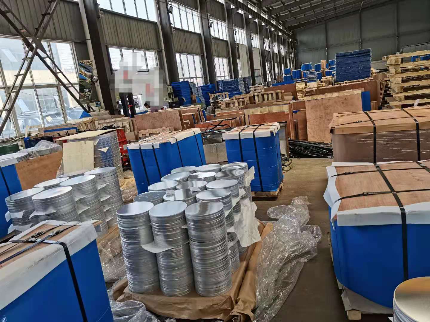 Aluminum-Circle-Factory.jpg