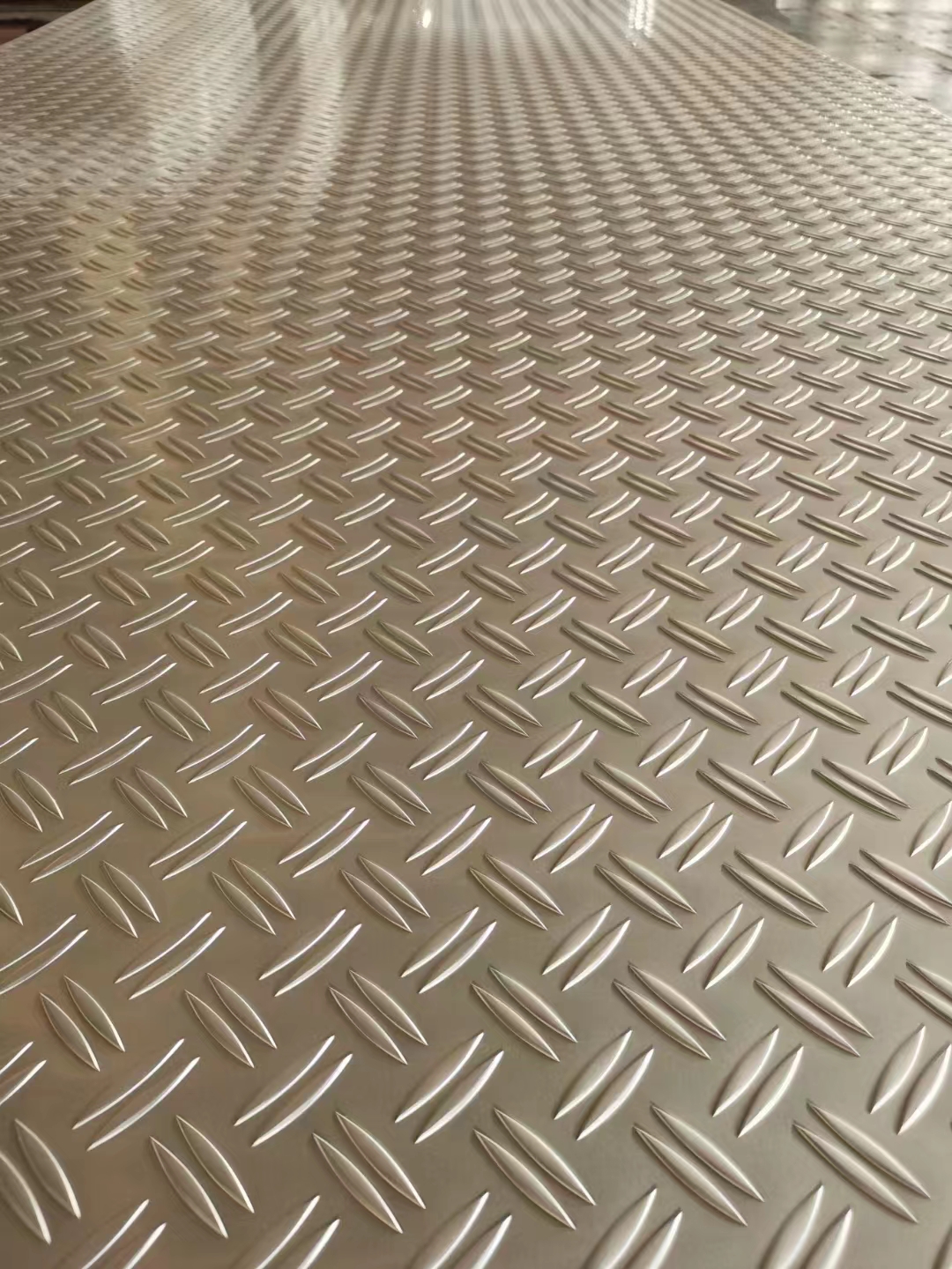 gold anodized aluminum checker plates